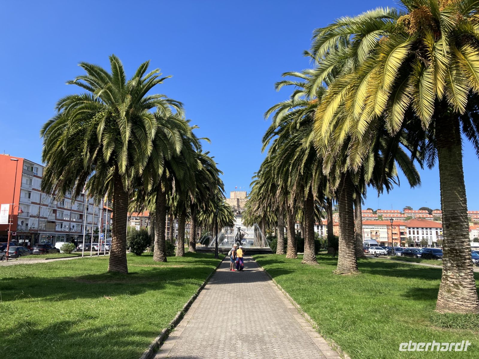 Mittagspause in San Vicente de la Barquera