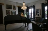 Musikzimmer der bürgerlichen Schicht von damals