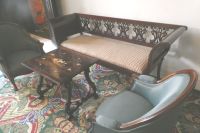 schöne Möbel im Salon