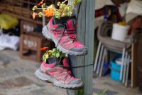 Zweites Leben augegebener Wanderschuhe