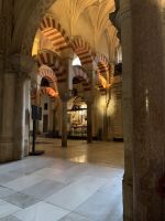 Hufeisenbögen im Inneren