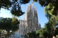 vor der Sagrada Familia