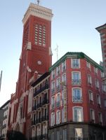 Hotel Plaza Mayor und der rote Turm, Madrid