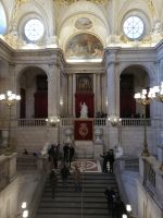 Königspalast - Eingagstreppe