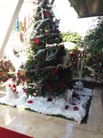 Weihnachtsdeko Eingang Hotel