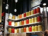 Mercado San Miguel, Oliven und andere Köstlichkeiten, Madrid