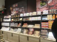 Alle Sorten von Turrón werden hier angeboten