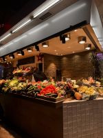 In den Gängen der Mercat de Santa Maria in Barcelona