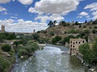 Spanien, Toledo, Spaziergang am Tajo