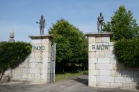 Eingang des Bodegas Pazo Baion