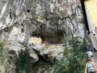 Spanien, Covadonga, heilige Grotte