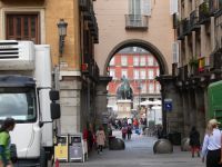 ein Eingang zur Plaza Mayor