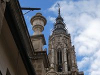 wir kommen näher an die Kathedrale von Toledo