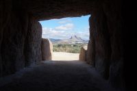 El Indiano de Antequera (Peñón de los Enamorados) aus dem Dolmen de la Menga aufgenommen