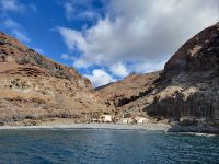 Whale Watching/Blick auf alte Konservenfabrik/La Gomera/Kanaren