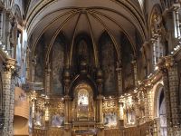 Kloster Montserrat. Basilika mit schwarzer Madonna