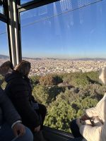 ...mit wunderbarem Ausblick auf die Stadt