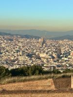 vom Castell sehen wir auch die Sagrada Familia 