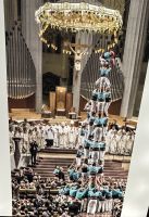 Foto im Museum: der traditionelle katalanische Menschenturm 