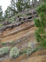 Schichten von Lava und Tuff