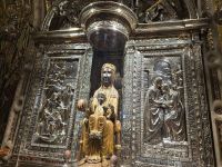 Schwarze Madonna, Kloster Montserrat.jpg