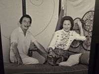 Foto von Gala und Dali im Schloss Gala, Pubol