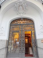 Das Tor zu dem Centro Cultural de los Ejércitos