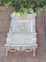 Die Denkmaltafel für Miquel de Cervantes - Madrid