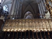 Die über die Holzbänke in Kathedrale von Toledo - Spanien