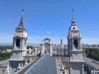 Blick von der Balustrade der Almudena Kathedrale - Madrid