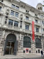 Spanien, Santander, Bankgebäude