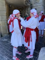 Spanien, San Sebastian, traditionelle Tanzgruppe