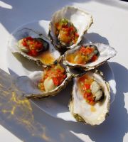 Spanien, O Grove, Bootsausflug, Austern im Angebot