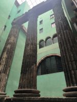 Barcelona. Römische Säulen