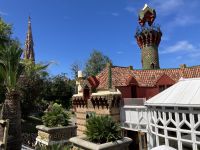 I Spanien, Comillas, Capricho de Gaudí