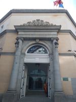 Eine andere Puerta - Tor auf der Puerta del Sol - Madrid, Spanien