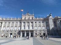 Im Innenhof des Palacio Real - des Königlichen Palast - Madrid, Spanien 