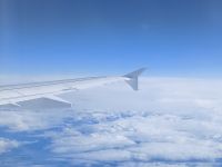 Die Alpen schneebedeckt - ein toller Ausblick - Flug nach Frankfurt - Madrid Reise