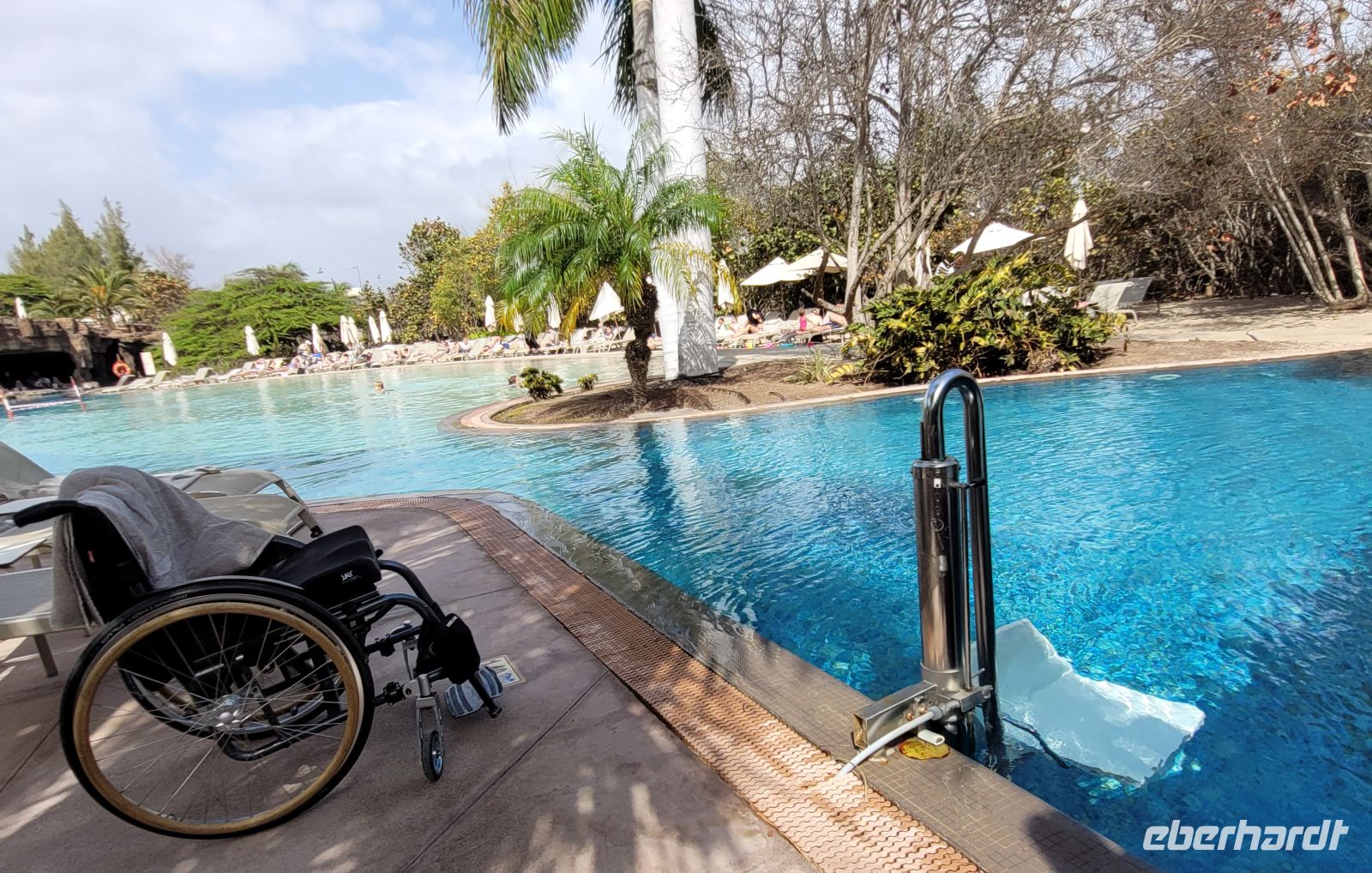 0102 Ankunft im Baobab Hotel &ndash; &copy;  (Eberhardt TRAVEL)