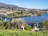Portugal, Blick nach Tui &ndash; &copy; Sabine C. Seifert (Eberhardt TRAVEL)