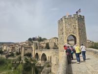 Besalu &ndash; &copy; Katrin Jähne (Eberhardt TRAVEL)