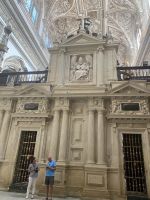 Hier dominiert die christliche Symbolik &ndash; &copy; Elke Knappe (Eberhardt TRAVEL)