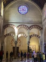 Doppelbögen geben Festigkeit &ndash; &copy; Elke Knappe (Eberhardt TRAVEL)