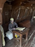 Arbeiter-Figur Santa Maria - Segelschiff Museum &ndash; &copy; Laetitia Wollny (Eberhardt TRAVEL)