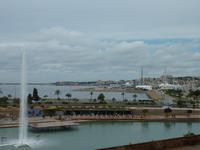 Meer vor Kathedrale in Palma