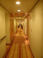 Gang auf AIDAbella vor der Abreise &ndash; &copy; Maxi Wendler (Eberhardt TRAVEL)