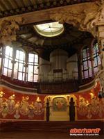 BÃŒhne mit 12 Musen der Musik