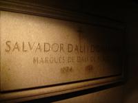 Grab von Salvador Dali