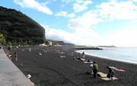 Am Strand von Puerto de Tazacorte &ndash; &copy; Marion Kottlos (Eberhardt TRAVEL)