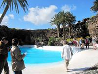 Künstlicher Pool in den Jameos del Agua &ndash; &copy; Marion Kottlos (Eberhardt TRAVEL)